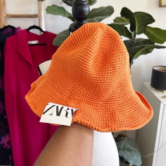 Zara Accessories Zara Crochet Knit Burnt Orange Bucket Hat Nwt